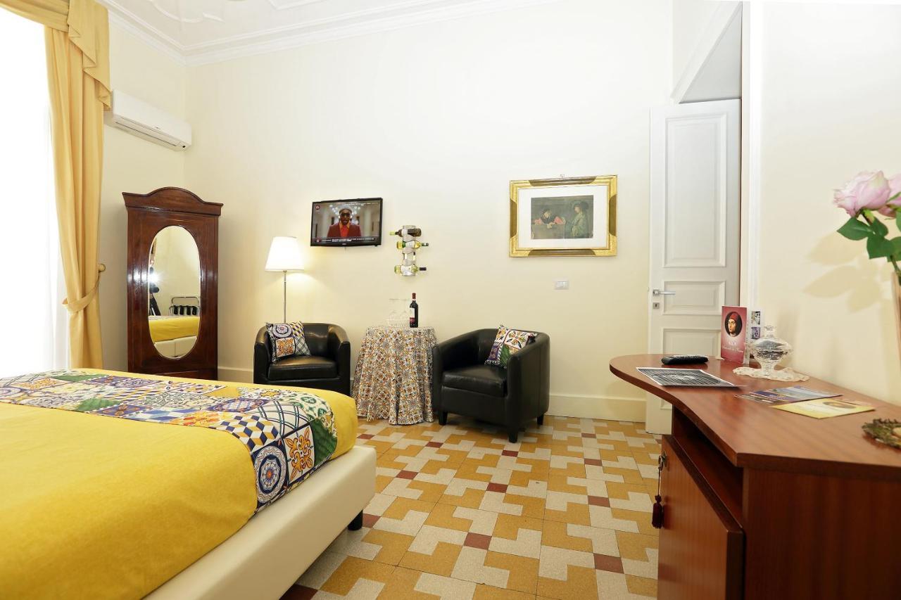 B&B Antonello Da Messina Exteriör bild